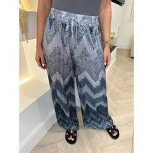Grey Zig Zag Print Pleated Trousers